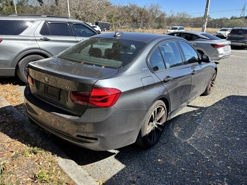 Used 2018 BMW 330e w/ Convenience Package image 8