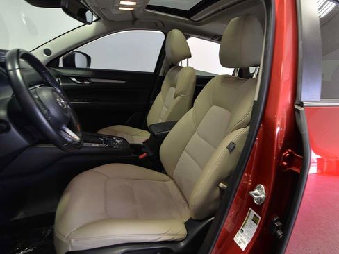 Used 2018 MAZDA CX-5 Touring w/ Preferred Equipment Package FWD image 9