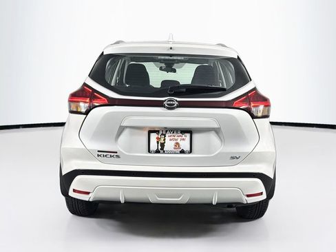 Used 2024 Nissan Kicks SV FWD image 8