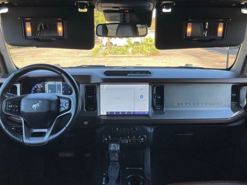 Used 2023 Ford Bronco Outer Banks image 41