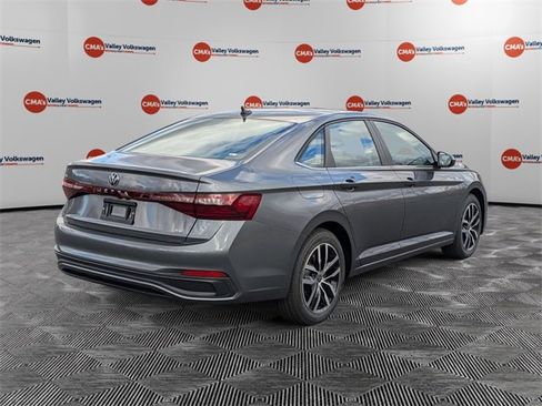 New 2026 Volkswagen Jetta SE image 5