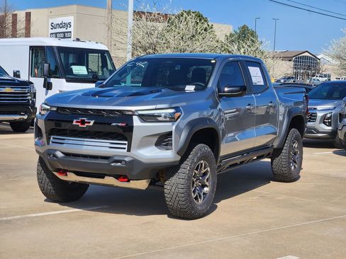 New 2026 Chevrolet Colorado ZR2 AWD/4WD image 2