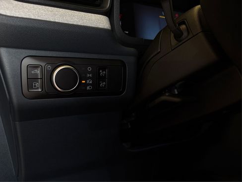 Used 2025 Ford Maverick XLT w/ XLT Luxury Package image 19