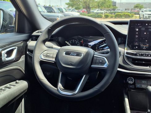 New 2026 Jeep Compass Altitude AWD/4WD image 10