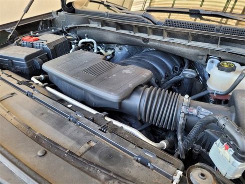 Used 2023 Cadillac Escalade Premium Luxury w/ Performance Package image 34