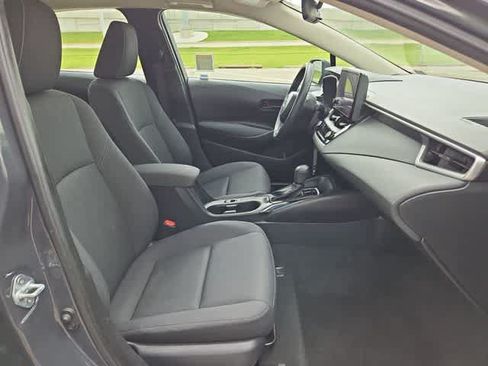 Used 2024 Toyota Corolla LE FWD image 18