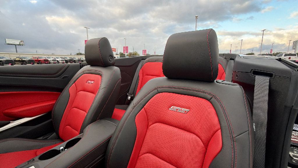 Used 2023 Chevrolet Camaro SS RWD image 22