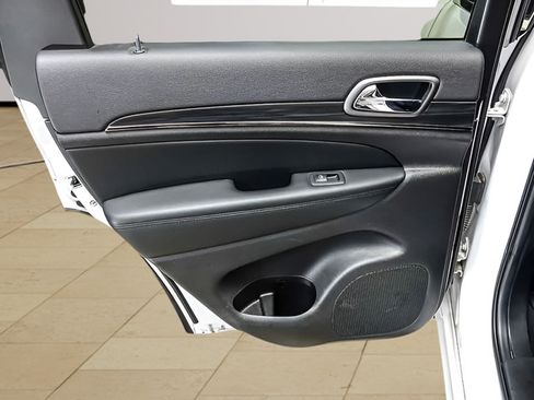 Used 2020 Jeep Grand Cherokee Limited X AWD/4WD image 24