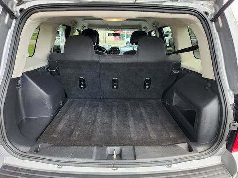 Used 2017 Jeep Patriot Sport w/ Power Value Group AWD/4WD image 14