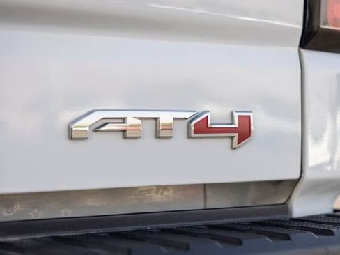 Certified 2025 GMC Sierra 1500 AT4 AWD/4WD image 33