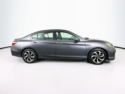 Used 2017 Honda Accord EX-L image 10