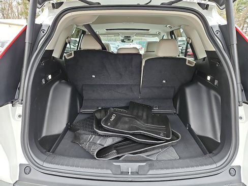 Used 2024 Honda CR-V EX-L image 32