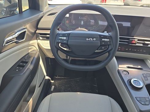 New 2026 Kia Sportage EX AWD/4WD image 14
