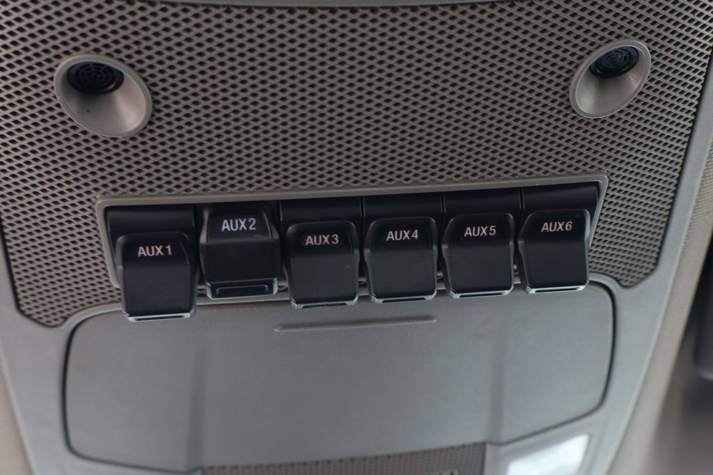 Used 2020 Ford F550 Luxury RWD image 29