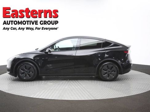 Used 2021 Tesla Model Y Long Range AWD/4WD image 55