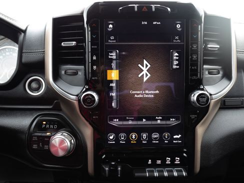 Used 2021 RAM 1500 Laramie image 21