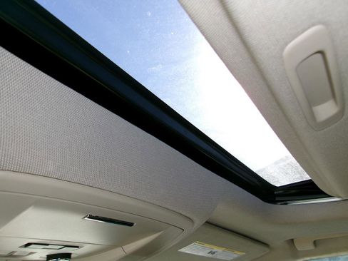 Used 2016 Chevrolet Tahoe LTZ image 37