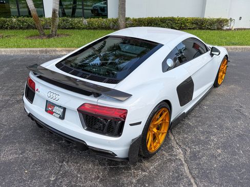 Used 2017 Audi R8 V10 plus AWD/4WD image 22