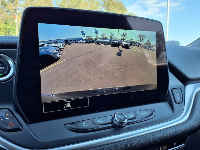 Used 2025 Chevrolet Blazer LT FWD image 8