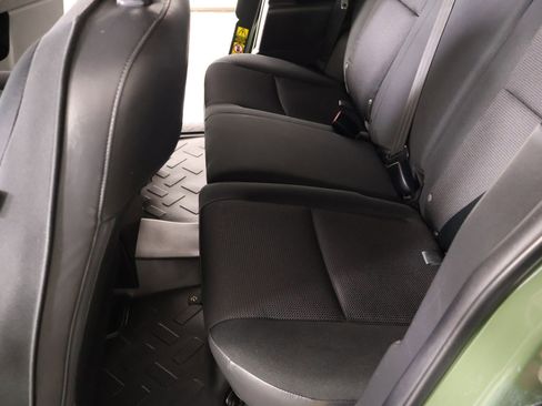 Used 2014 Toyota FJ Cruiser 4WD w/ Upgrade Package image 13