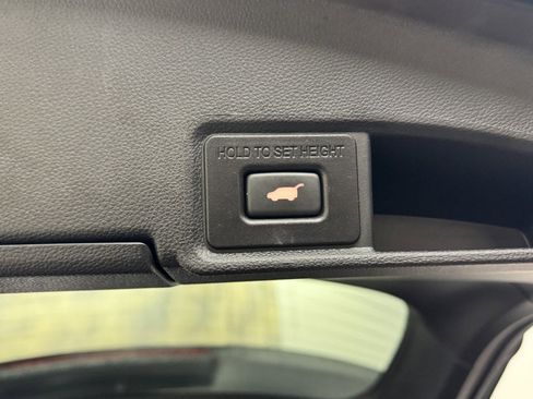 Used 2024 Acura RDX SH-AWD image 35