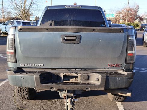 Used 2011 GMC Sierra 2500 Denali image 5