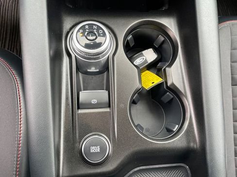 Used 2025 Ford Explorer ST-Line w/ ST-Line Street Pack image 38