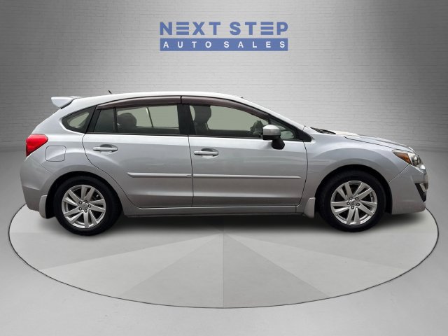Used 2016 Subaru Impreza 2.0i Premium w/ Utility Package #1A AWD/4WD image 9