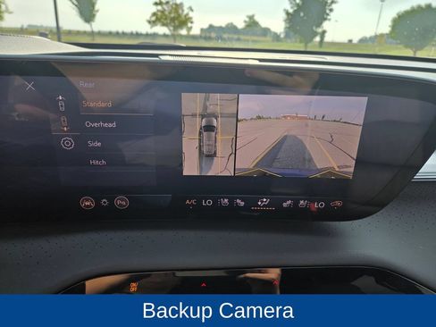Used 2026 Buick Enclave Avenir w/ Super Cruise Package AWD/4WD image 24