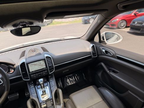 Used 2016 Porsche Cayenne S AWD/4WD image 27