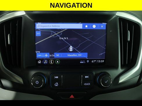 Used 2021 GMC Terrain SLT w/ Infotainment Package II AWD/4WD image 11