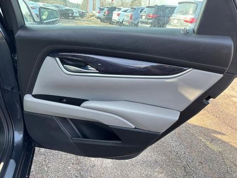 Used 2014 Cadillac XTS Premium image 14