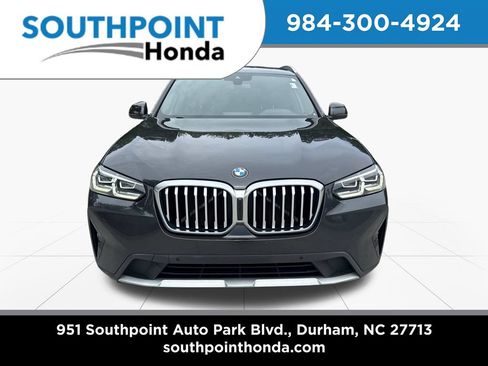 Used 2022 BMW X3 xDrive30i AWD/4WD image 2