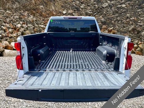 Used 2020 Chevrolet Silverado 1500 Custom w/ Custom Value Package AWD/4WD image 16