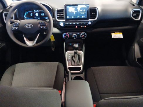 New 2026 Hyundai Venue SE image 10