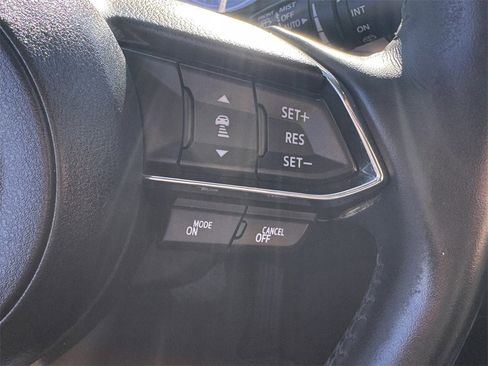 Used 2018 MAZDA CX-5 Touring image 16