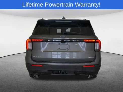 New 2026 Ford Explorer Active image 11