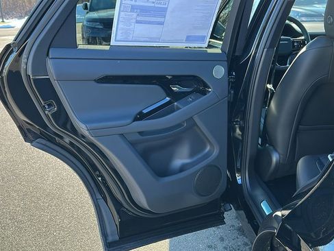 New 2026 Land Rover Range Rover Evoque Dynamic SE image 20