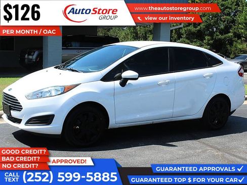 Used 2018 Ford Fiesta S FWD image 2