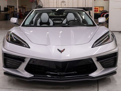 Used 2020 Chevrolet Corvette Stingray Premium Cpe w/ 3LT Preferred Equipment Group image 13