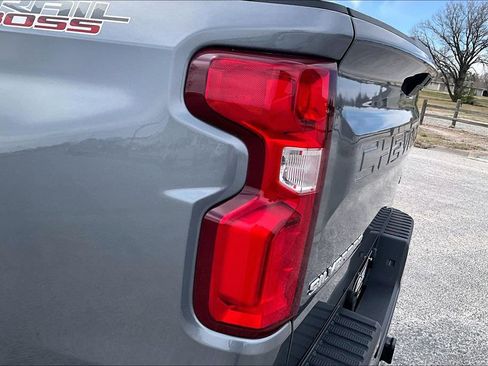 Used 2021 Chevrolet Silverado 1500 Custom Trail Boss image 28