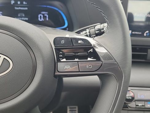 New 2026 Hyundai Elantra SEL Sport FWD image 8