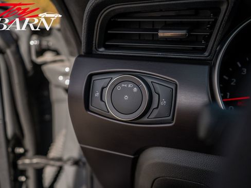 Used 2018 Ford Mustang Shelby GT350R w/ GT350R Equipment Group 920A image 25