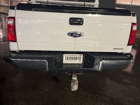 Used 2016 Ford F250 XLT w/ XLT Premium Package image 12