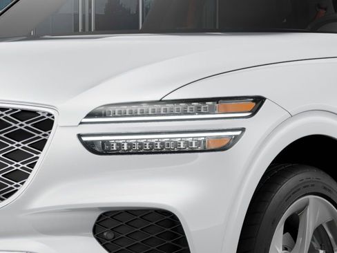 Certified 2026 Genesis GV70 2.5T Advanced AWD/4WD image 9