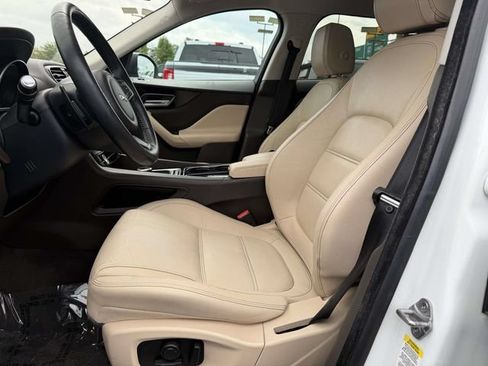 Used 2017 Jaguar F-PACE Prestige AWD/4WD image 13