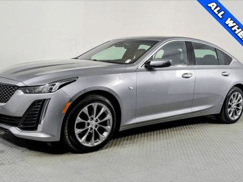 Used 2023 Cadillac CT5 Luxury image 2