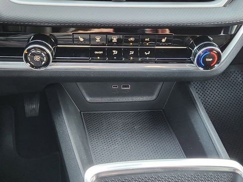 New 2026 Chevrolet Equinox LT image 43