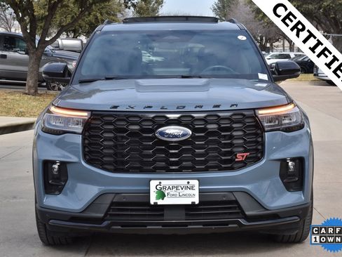 Certified 2025 Ford Explorer ST image 3