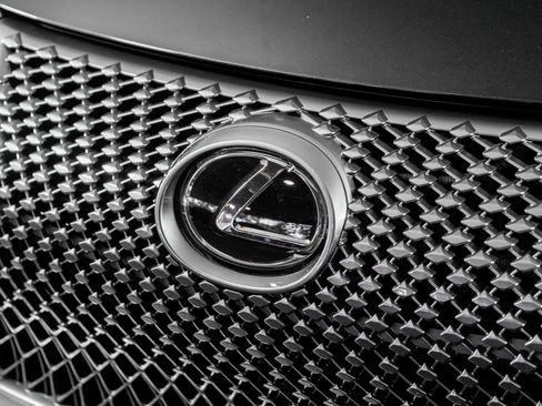 Used 2018 Lexus LC 500 Coupe image 25